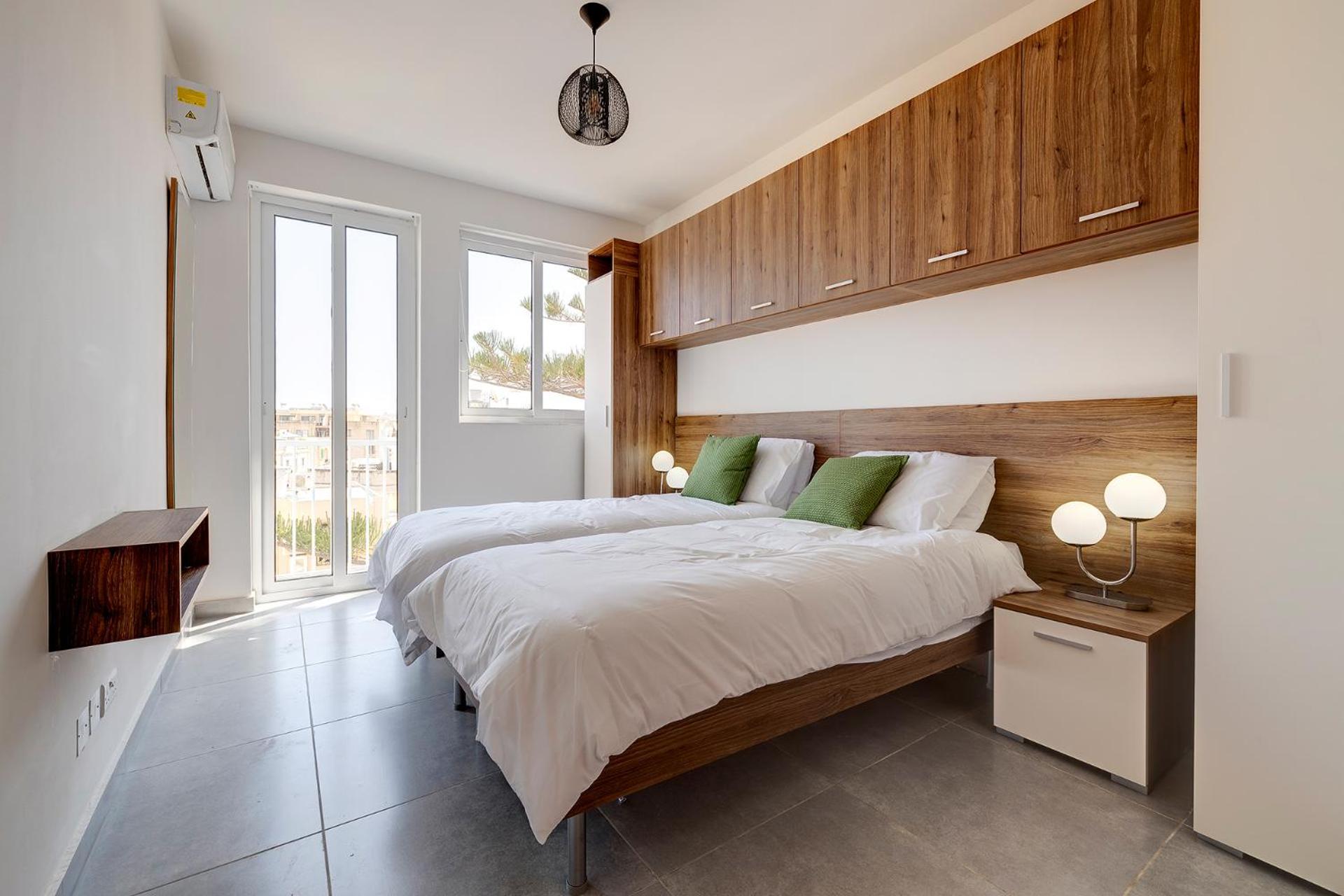 Stunning 2Br Holiday Penthouse In Central Sliema Exterior photo